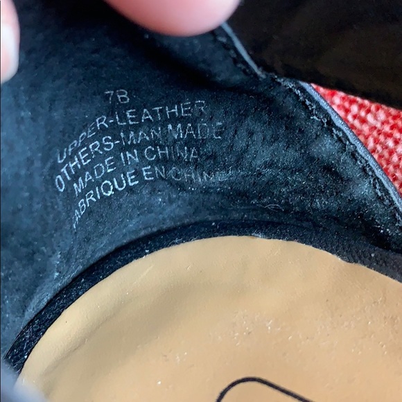 Town.com Black Leather Open Sides Oxford Flats - Picture 9 of 9